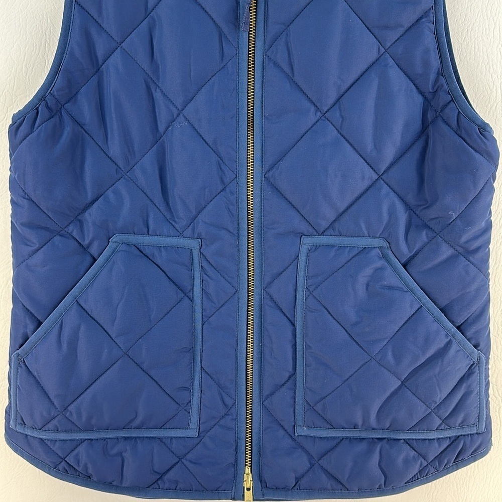 J Crew Quilted Full Zip Vest - Picture 3 of 10
